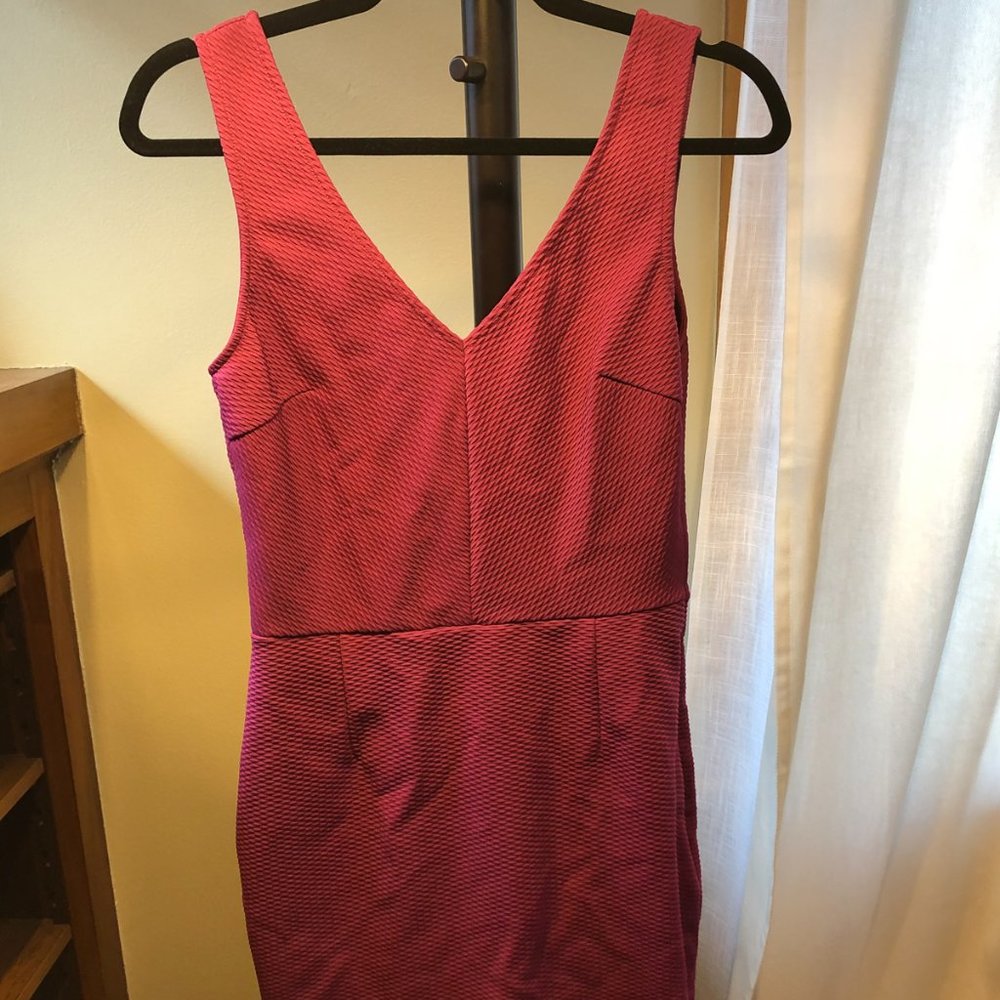 Magenta Sleeveless mini dress